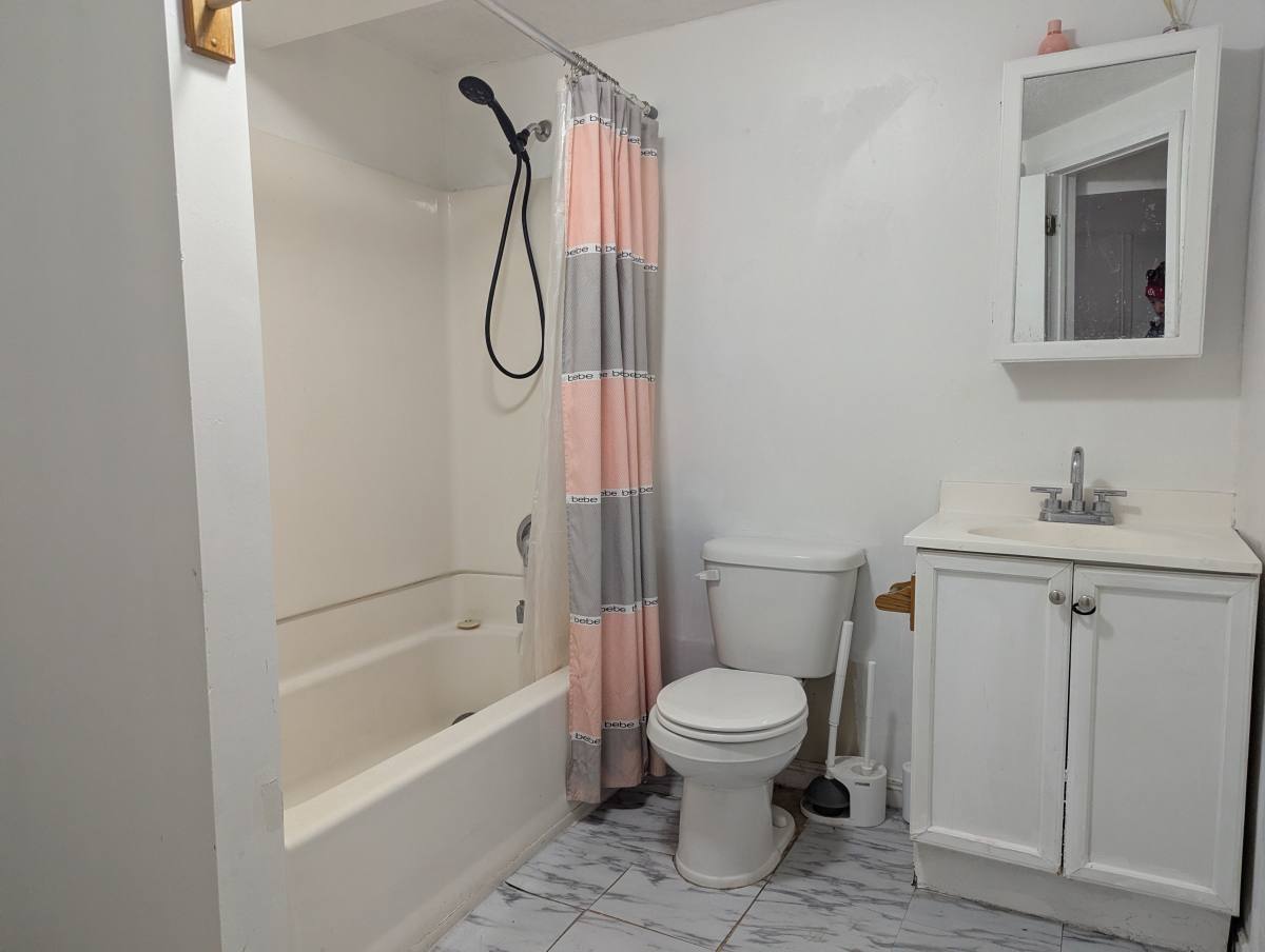 Apartment for rent at 4361 W 5015 S, Salt Lake City, UT 84118