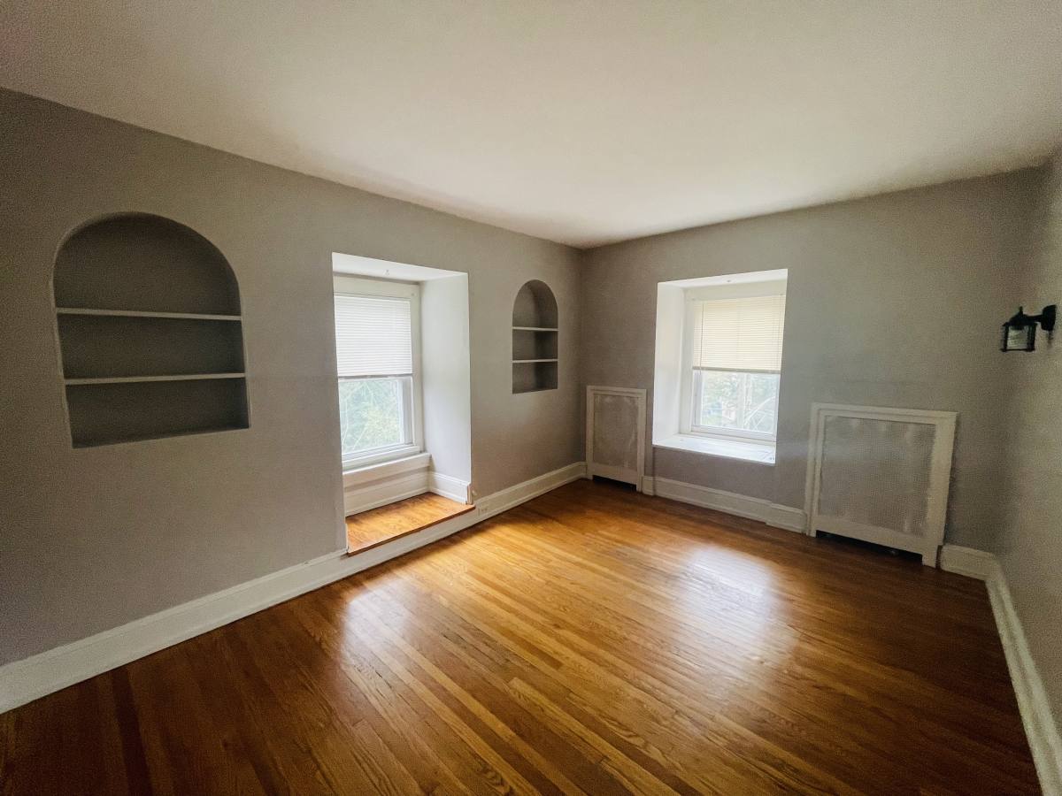 Apartment for rent at 431 Valley Rd #C2, Elkins Park, PA 19027