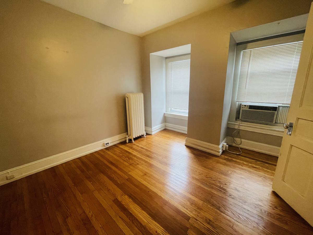 Apartment for rent at 431 Valley Rd #C2, Elkins Park, PA 19027