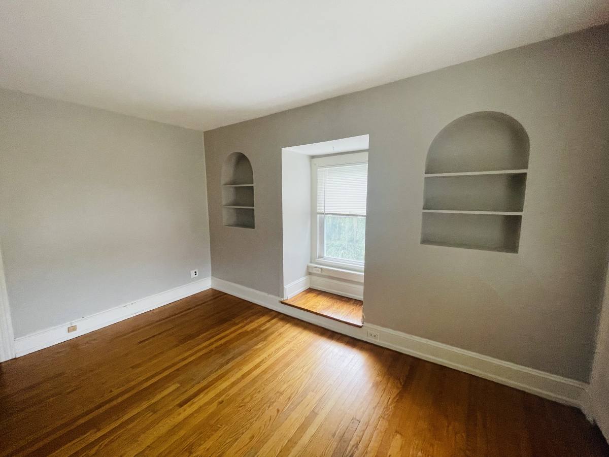 Apartment for rent at 431 Valley Rd #C2, Elkins Park, PA 19027