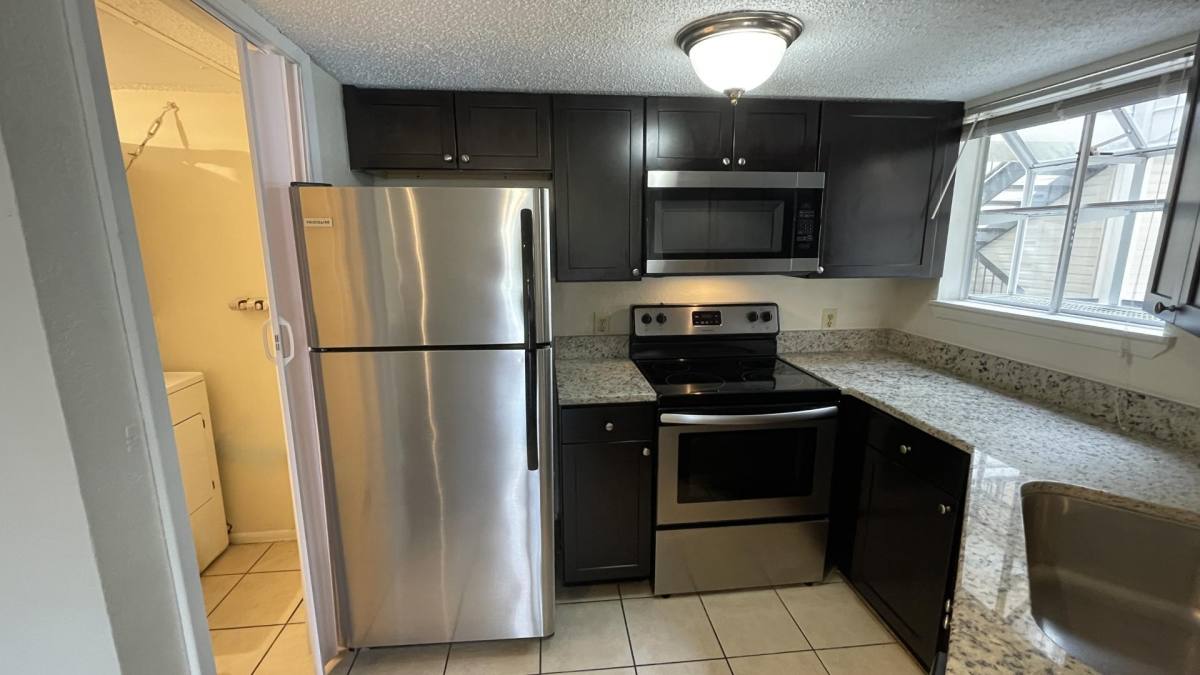 Condo for rent at The Plaza Condominiums, 1972 Lake Atriums Circle #181, Orlando, FL 32839