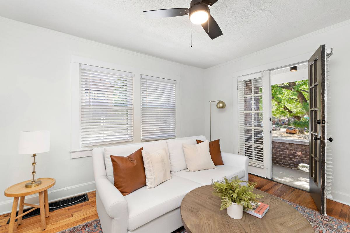 Apartment for rent at Muehlebach, 1800-1816 W 41st St, Kansas City, MO 64111
