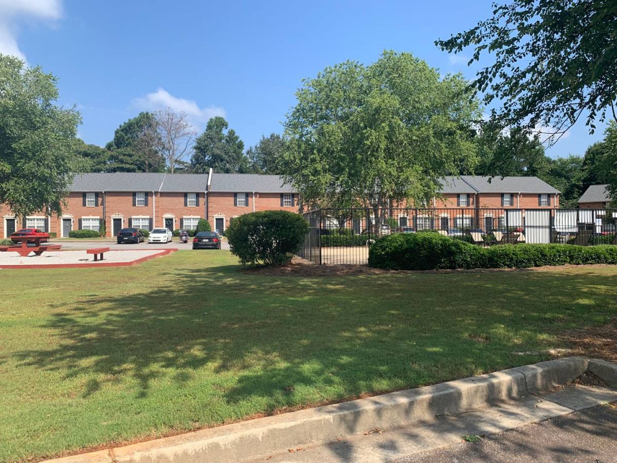 Apartment for rent at 1197 Cedar Shoals Dr, Athens, GA 30605