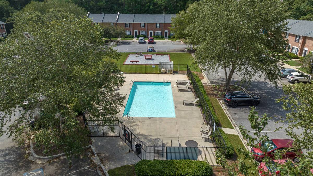 Apartment for rent at 1197 Cedar Shoals Dr, Athens, GA 30605