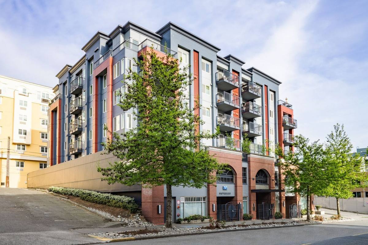 Apartment for rent at 422 1st Ave W, Seattle, WA 98119