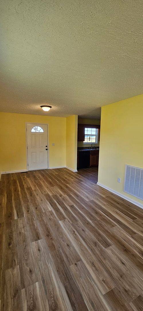 House for rent at 225 Jack Hunt Rd, Tompkinsville, KY 42167