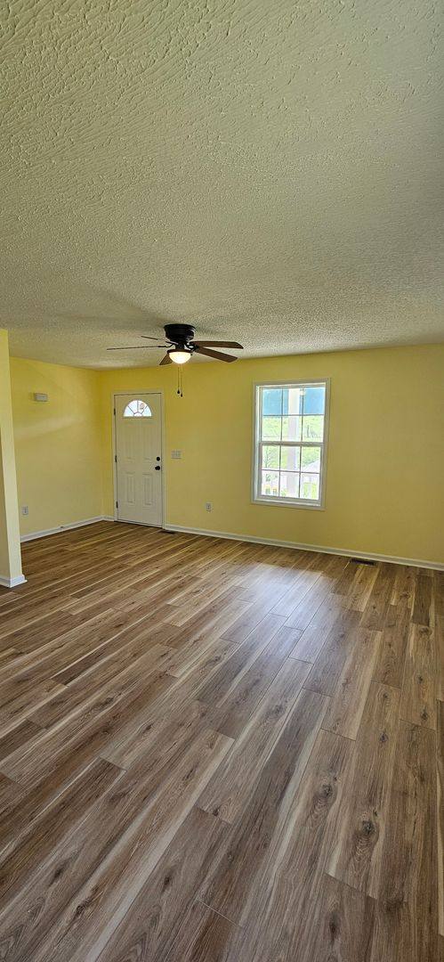 House for rent at 225 Jack Hunt Rd, Tompkinsville, KY 42167