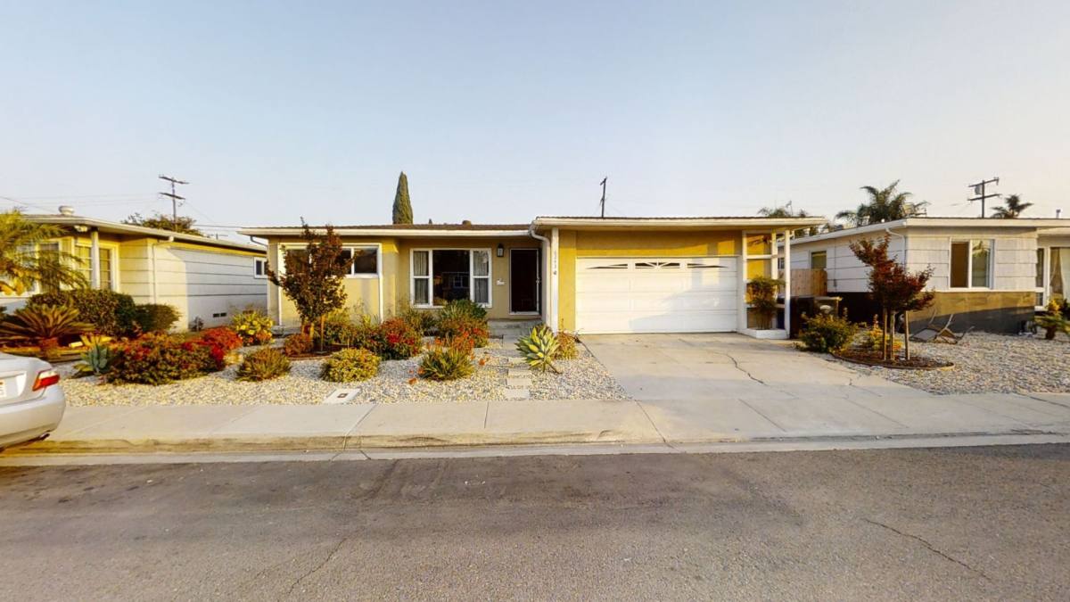 House for rent at 6243 Dorothy Dr, San Diego, CA 92115