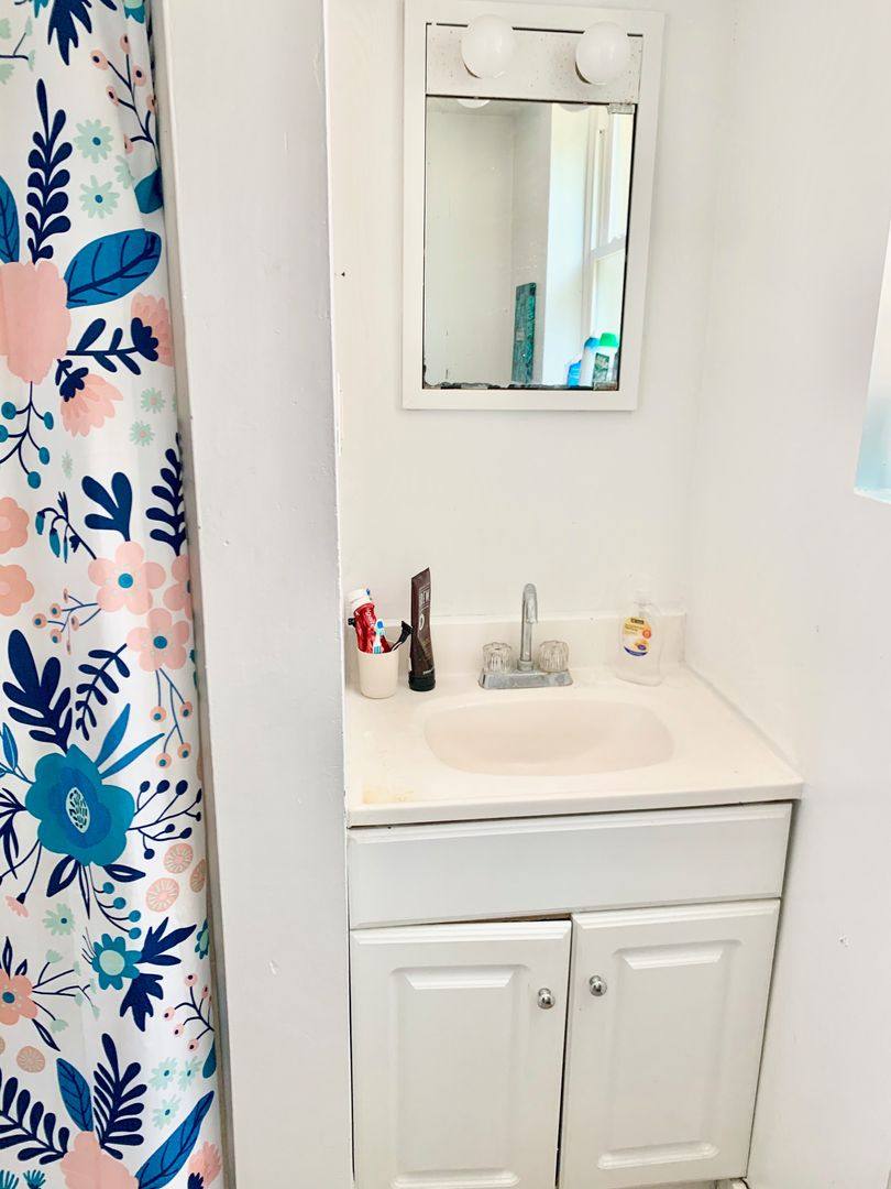 House for rent at 725 S Walnut St, Bloomington, IN 47401