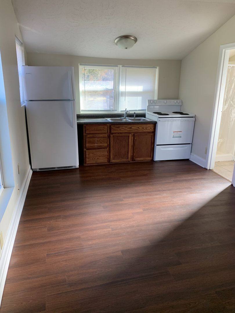 House for rent at 725 S Walnut St, Bloomington, IN 47401