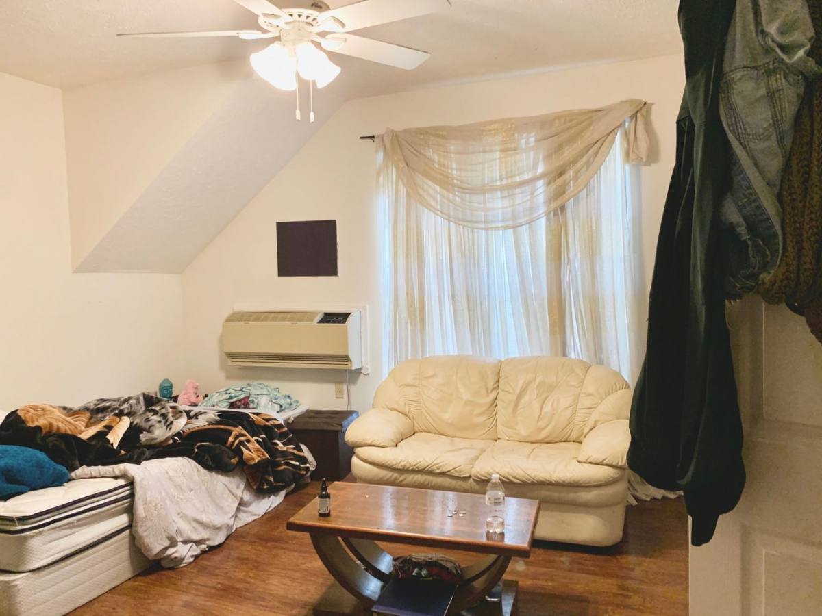 House for rent at 725 S Walnut St, Bloomington, IN 47401