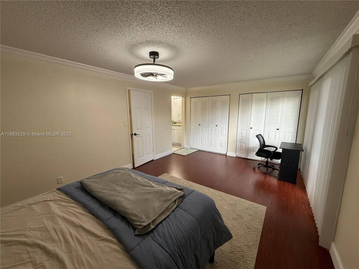 Townhouse for rent at 27 Laredo Place 6-3, Fort Lauderdale, FL 33324