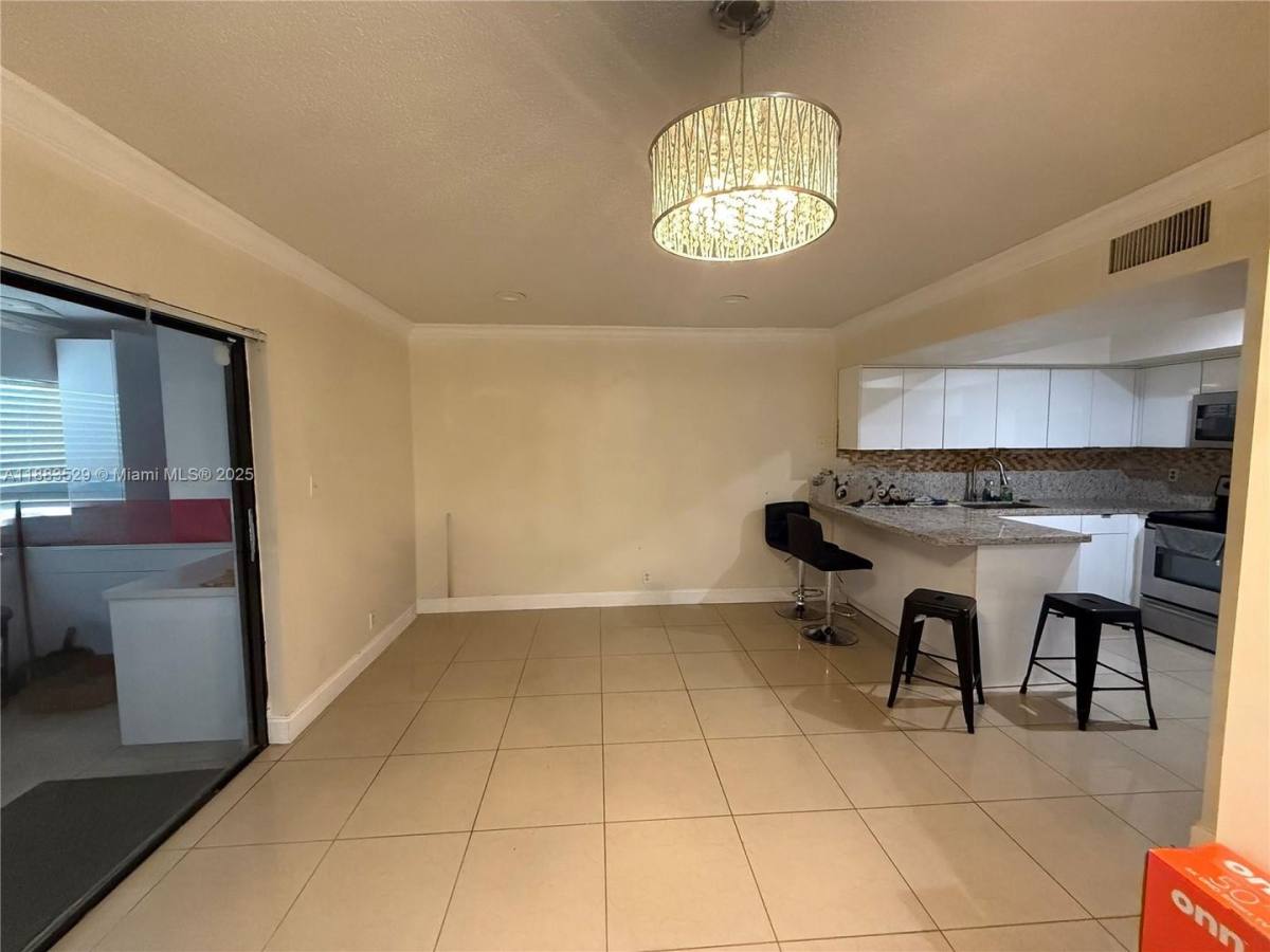 Townhouse for rent at 27 Laredo Place 6-3, Fort Lauderdale, FL 33324