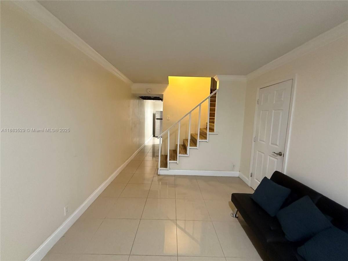 Townhouse for rent at 27 Laredo Place 6-3, Fort Lauderdale, FL 33324