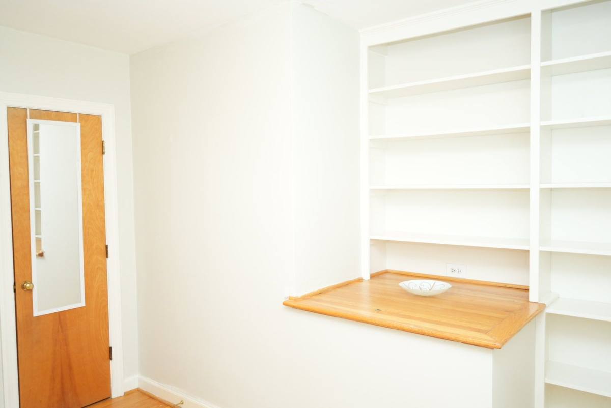 Apartment for rent at 101 Bollingwood Rd, Charlottesville, VA 22903