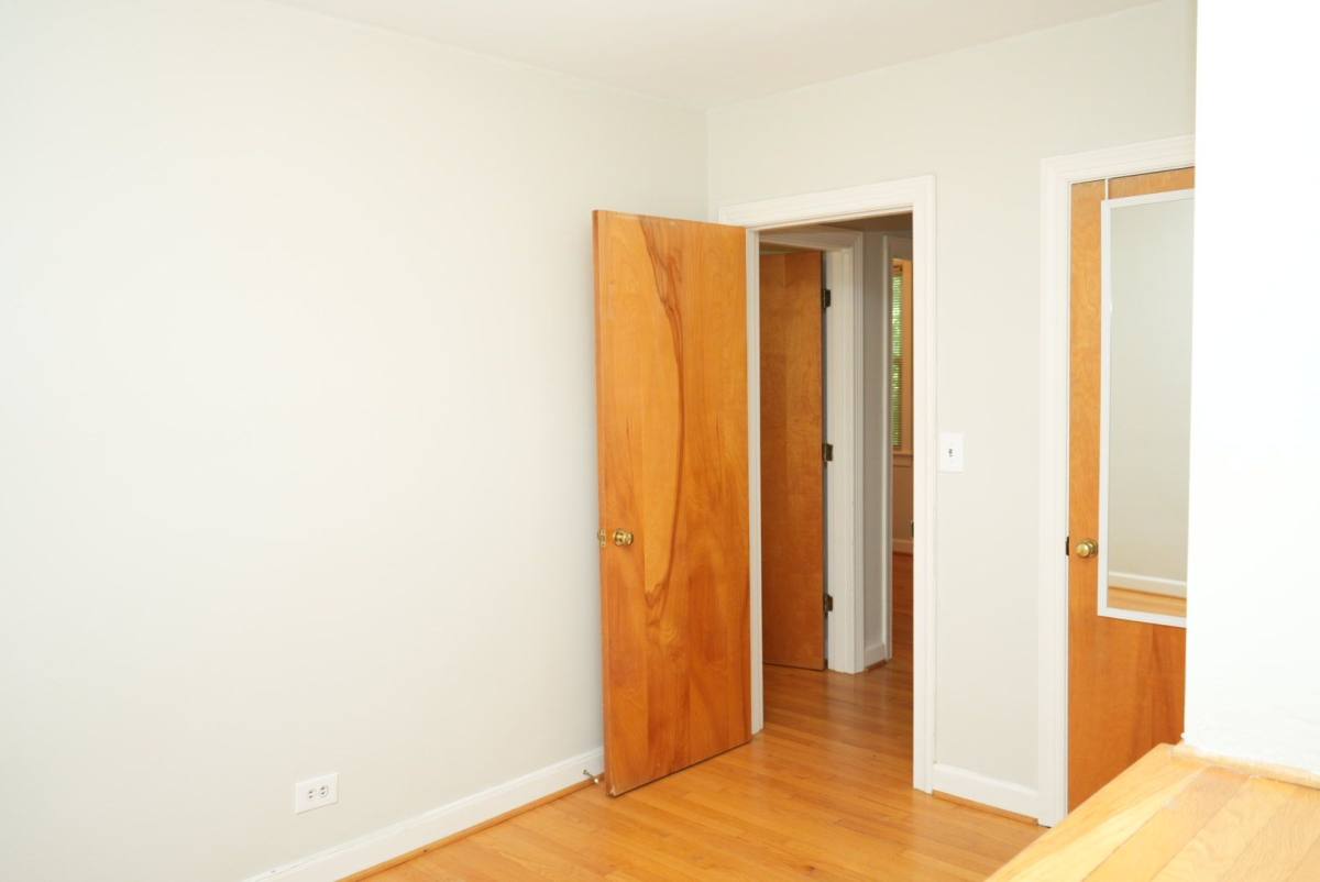 Apartment for rent at 101 Bollingwood Rd, Charlottesville, VA 22903