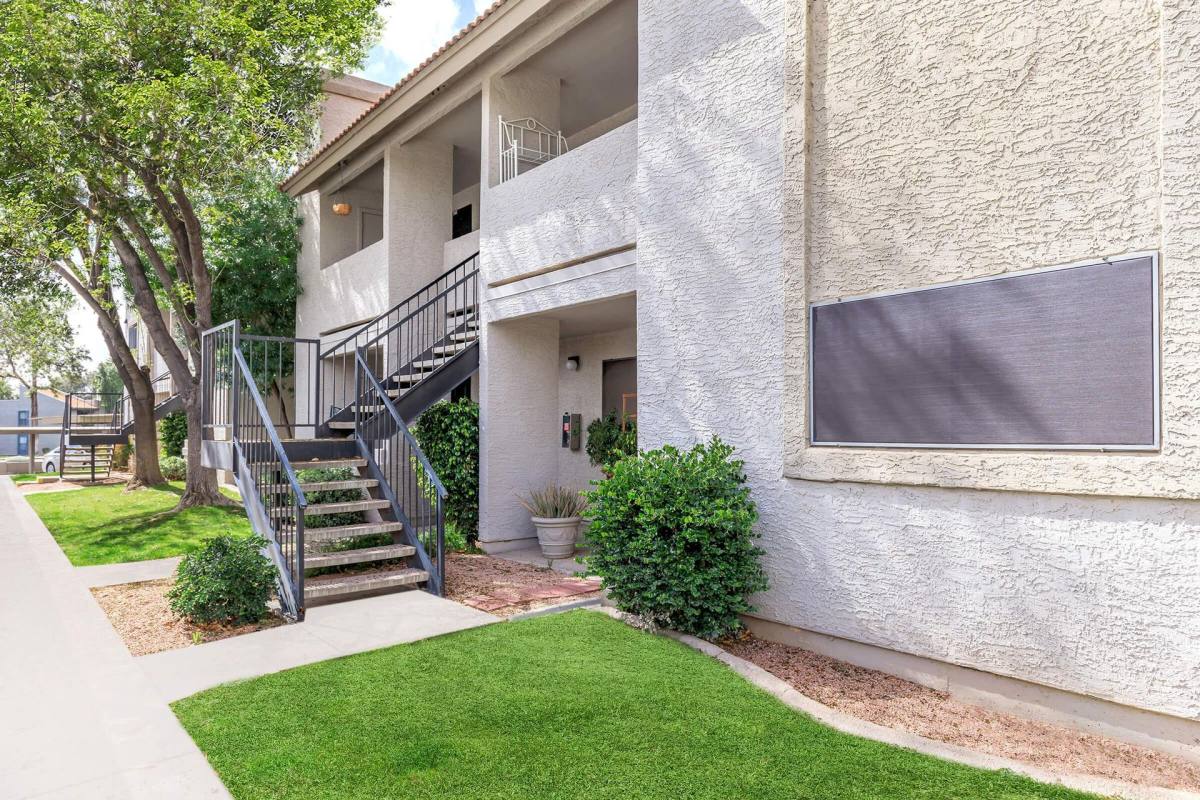 Apartment for rent at 234 N 75th St, Mesa, AZ 85207