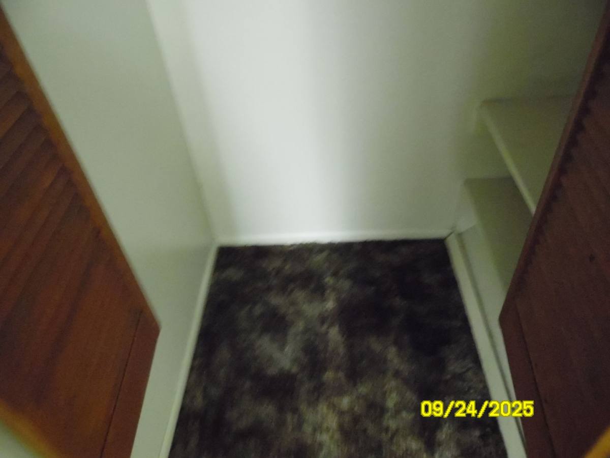 Apartment for rent at 1050 Spring St, Medford, OR 97504