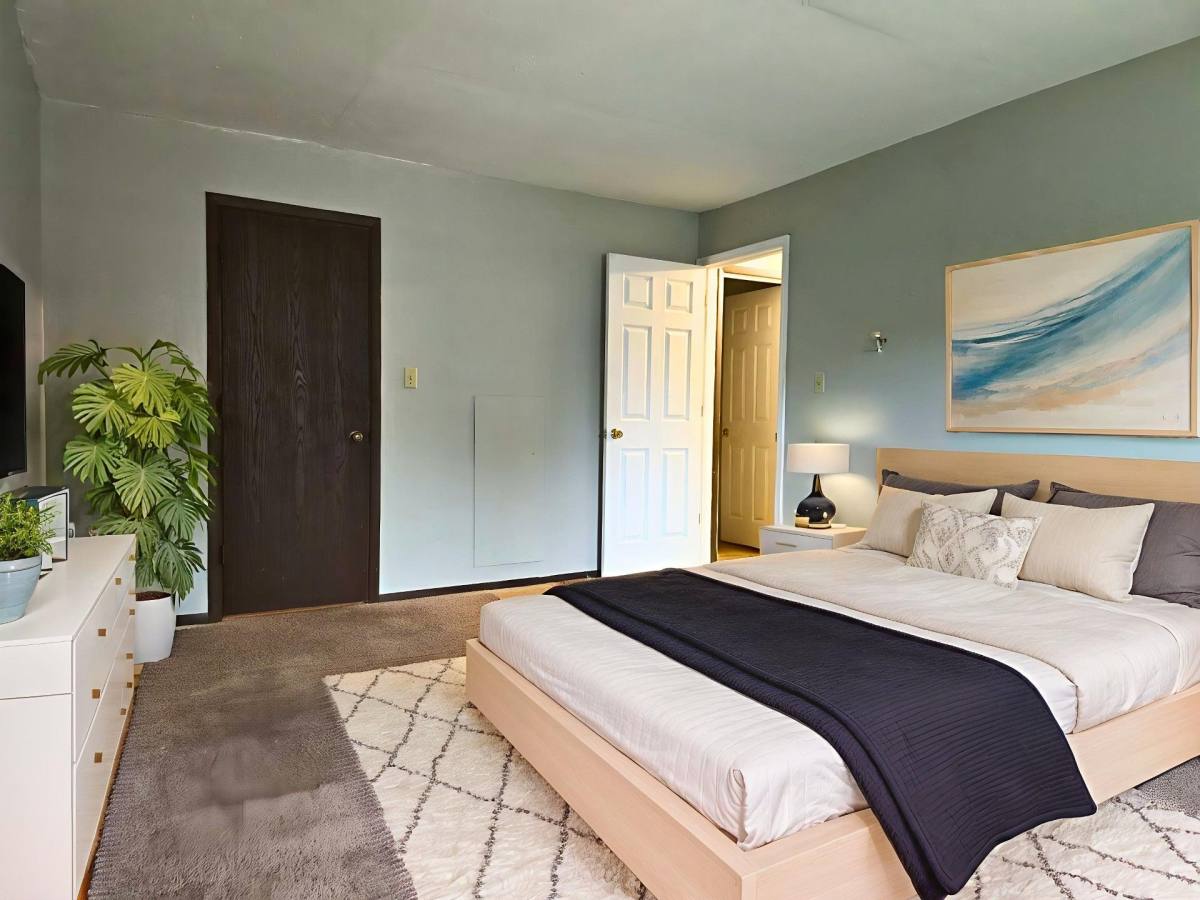 Townhouse for rent at 3904-3910 N Franklin St, Muncie, IN 47303