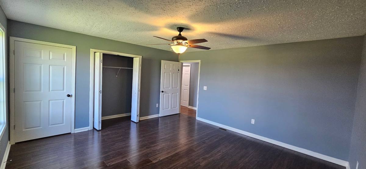 House for rent at 319 Jack Hunt Rd, Tompkinsville, KY 42167