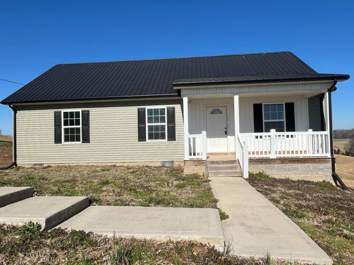 House for rent at 319 Jack Hunt Rd, Tompkinsville, KY 42167