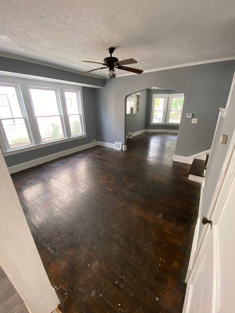 Apartment for rent at 3201 Whitethorn Rd, Cleveland, OH 44118