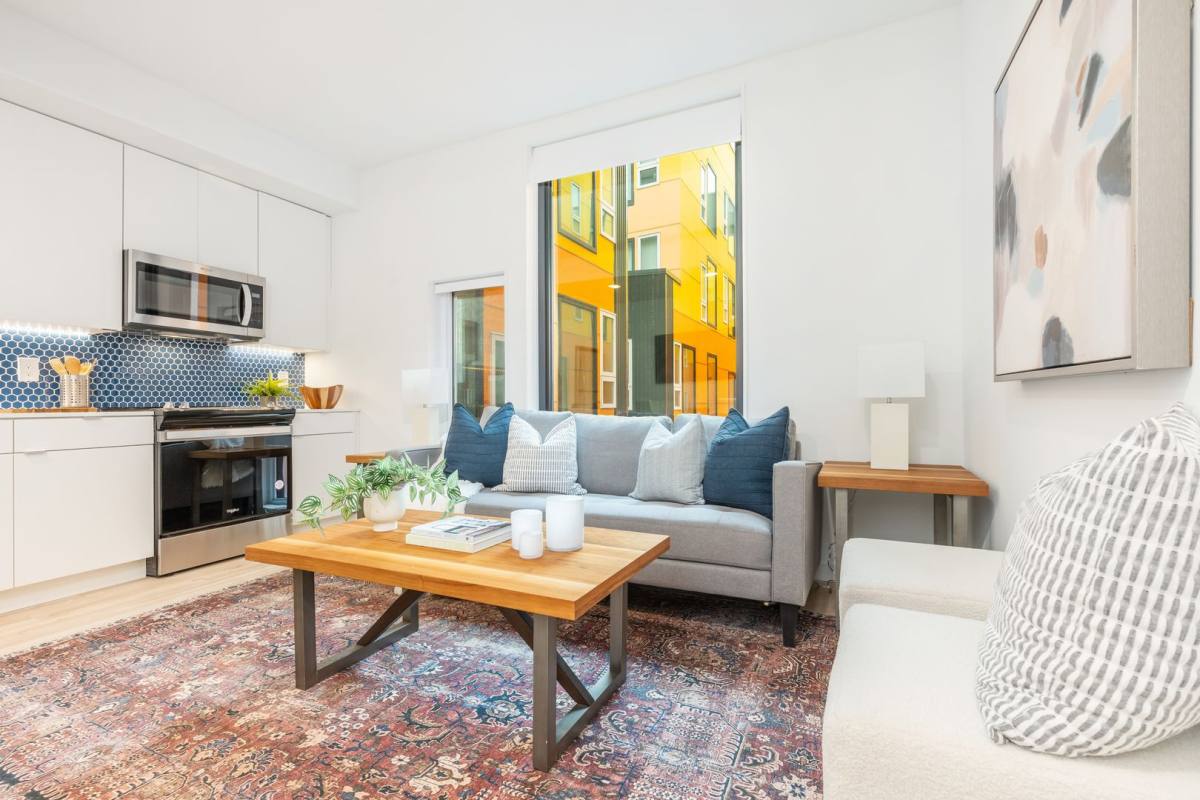 Apartment for rent at 1131-39 N Front St, Philadelphia, PA 19123