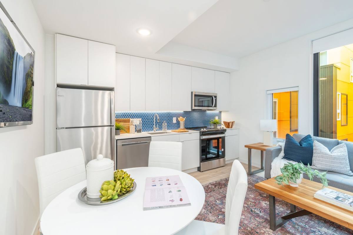 Apartment for rent at 1131-39 N Front St, Philadelphia, PA 19123