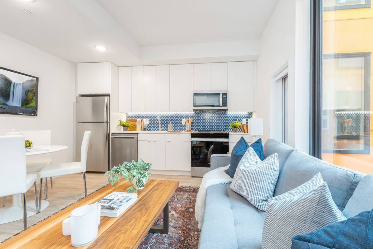 Apartment for rent at 1131-39 N Front St, Philadelphia, PA 19123