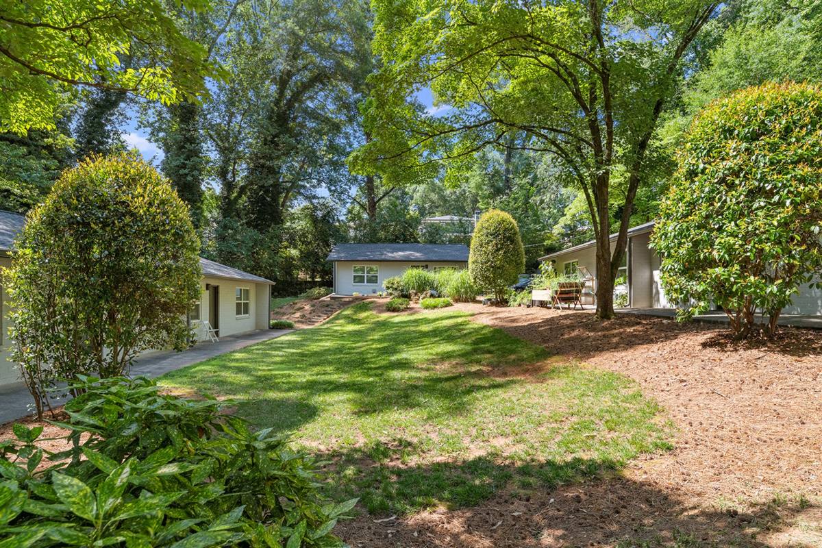Apartment for rent at 109-121 Springdale St, Decatur, GA 30030