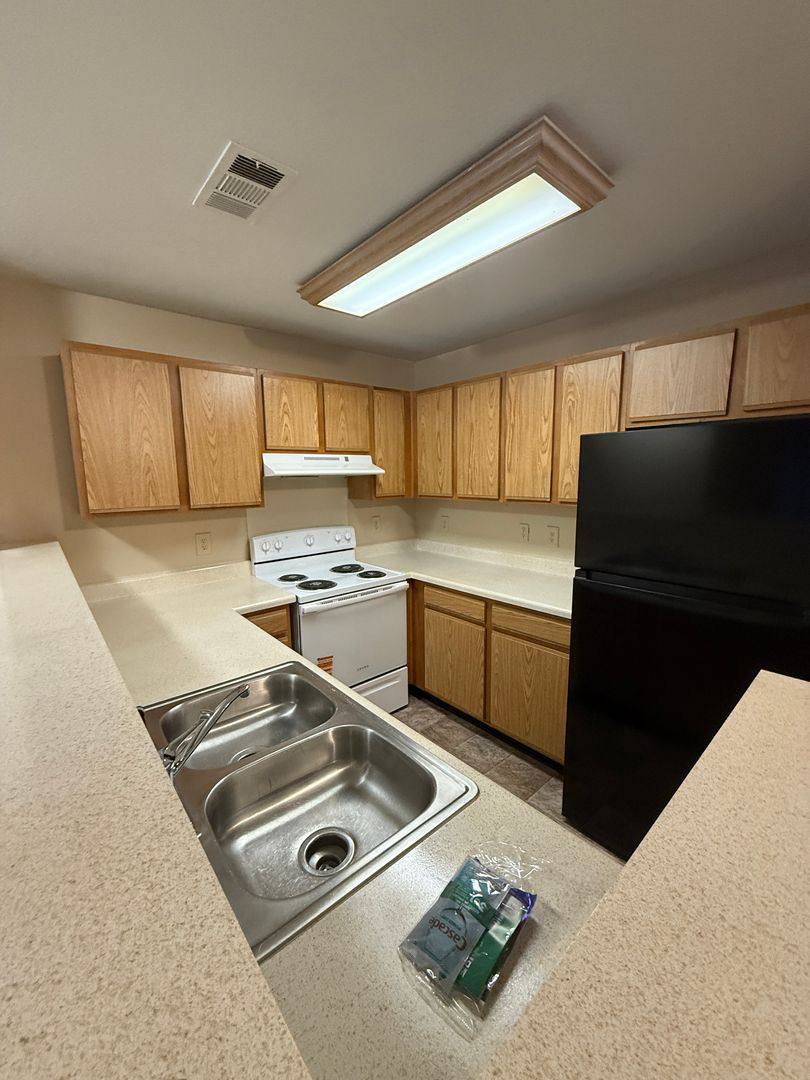 Apartment for rent at 2001 S Lyerly St, Chattanooga, TN 37404