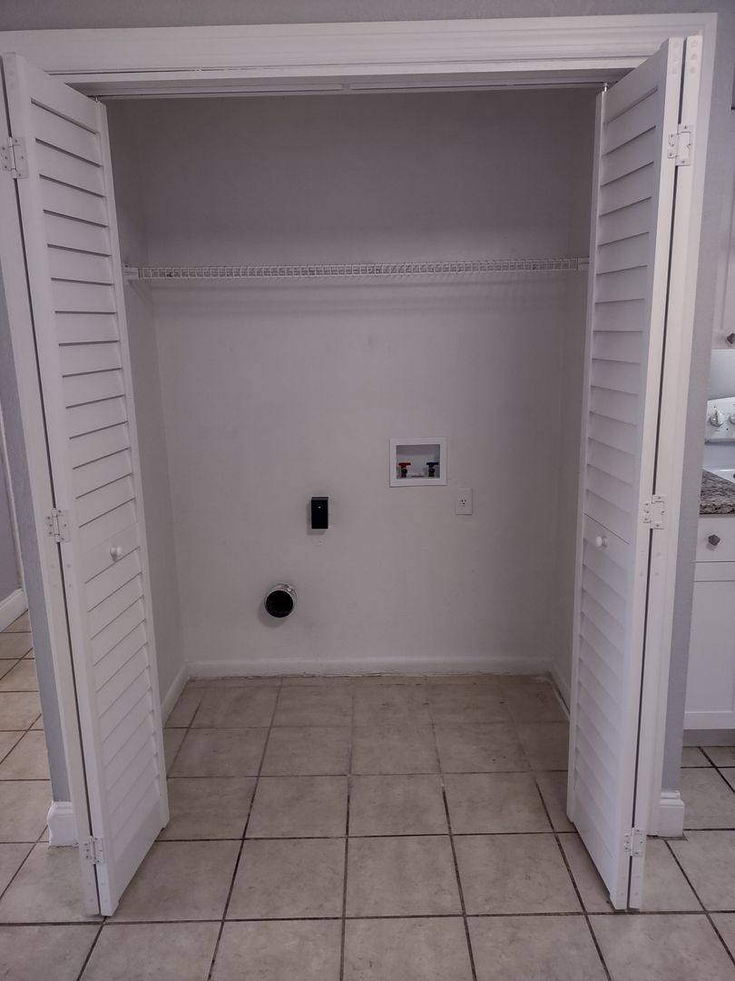 Apartment for rent at 5702 N Lincoln Ave, Tampa, FL 33614