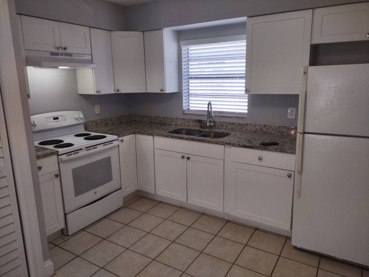 Apartment for rent at 5702 N Lincoln Ave, Tampa, FL 33614