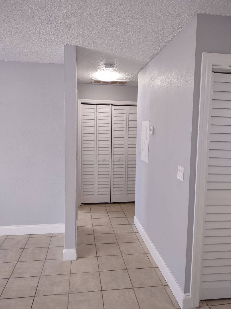 Apartment for rent at 5702 N Lincoln Ave, Tampa, FL 33614