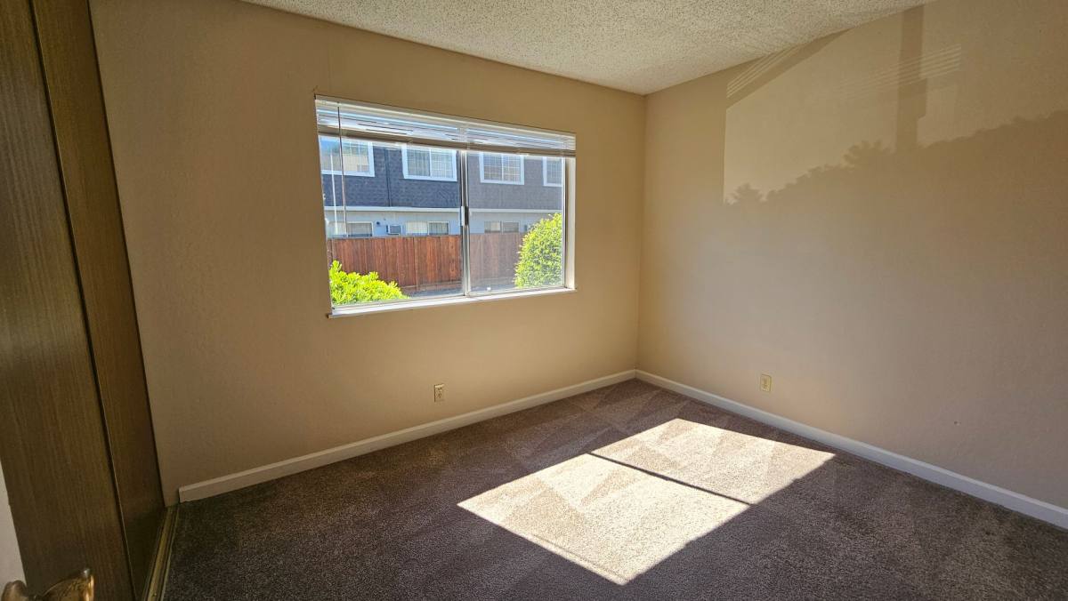 Apartment for rent at 7491-95-99 Donohue Dr, Dublin, CA 94568