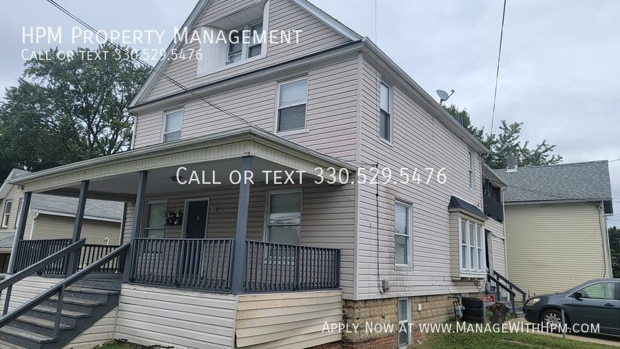 Apartment for rent at 551 Allyn St #1, Akron, OH 44311