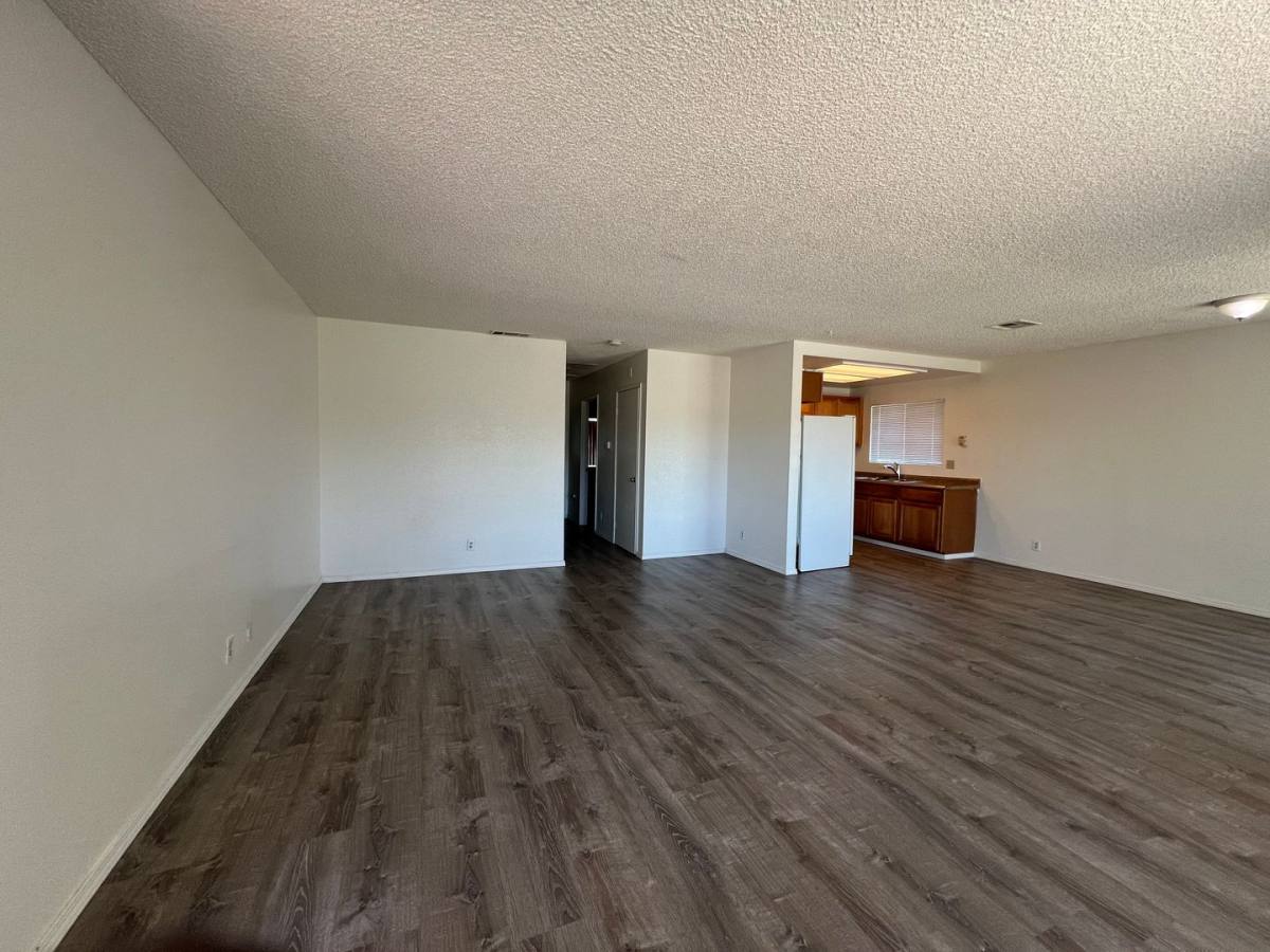 Apartment for rent at 1161 Barstow Rd, Barstow, CA 92311