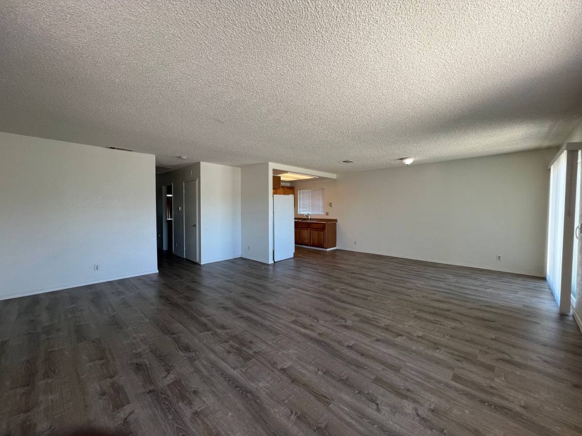 Apartment for rent at 1161 Barstow Rd, Barstow, CA 92311