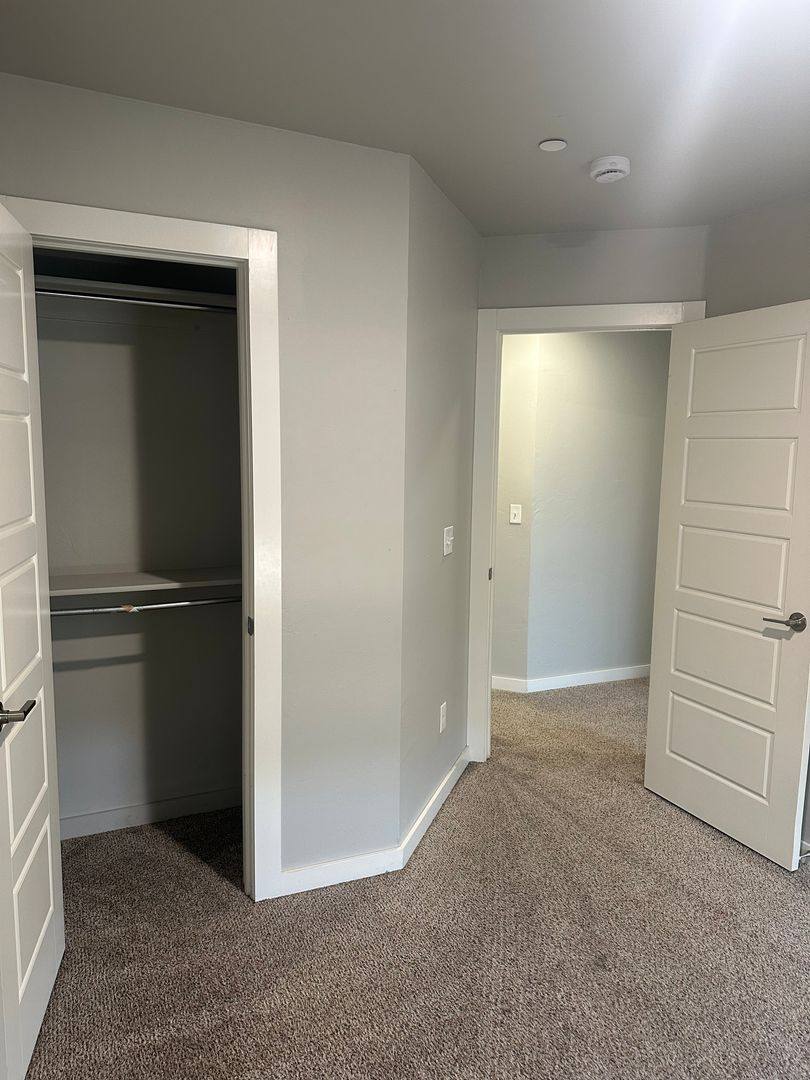 Townhouse for rent at 736 SW 14th St, Oklahoma City, OK 73160