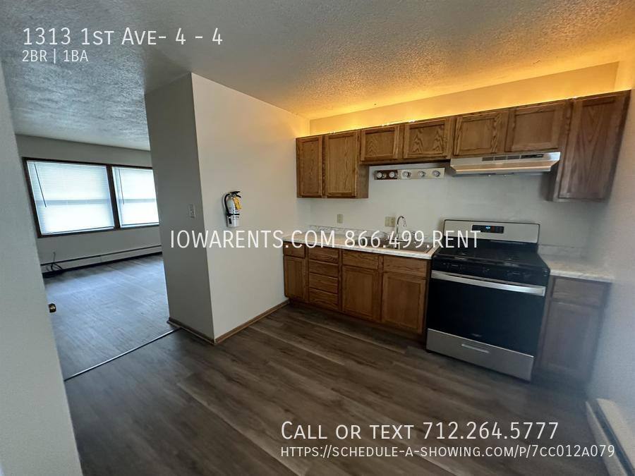 Apartment for rent at 1313 1st Ave #4, Perry, IA 50220