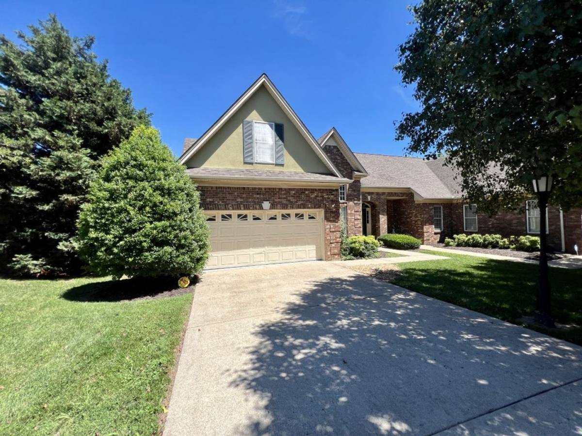 Townhouse for rent at 2201 Keegan Dr, Murfreesboro, TN 37130