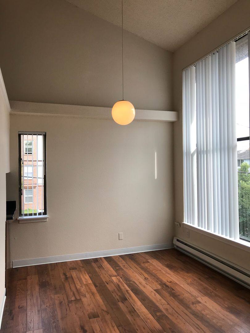Apartment for rent at 4259 8th Ave NE, Seattle, WA 98105