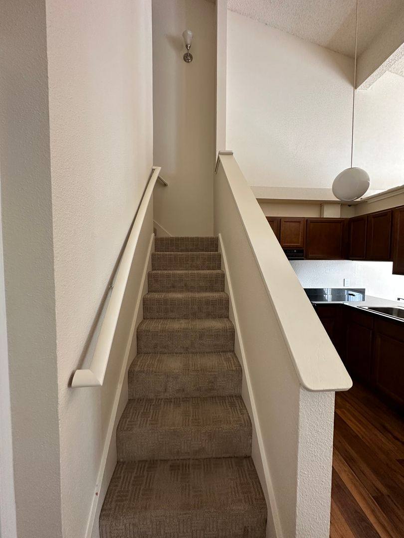 Apartment for rent at 4259 8th Ave NE, Seattle, WA 98105