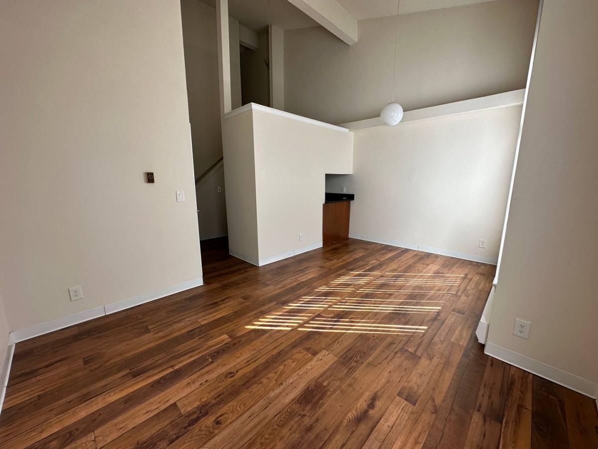 Apartment for rent at 4259 8th Ave NE, Seattle, WA 98105