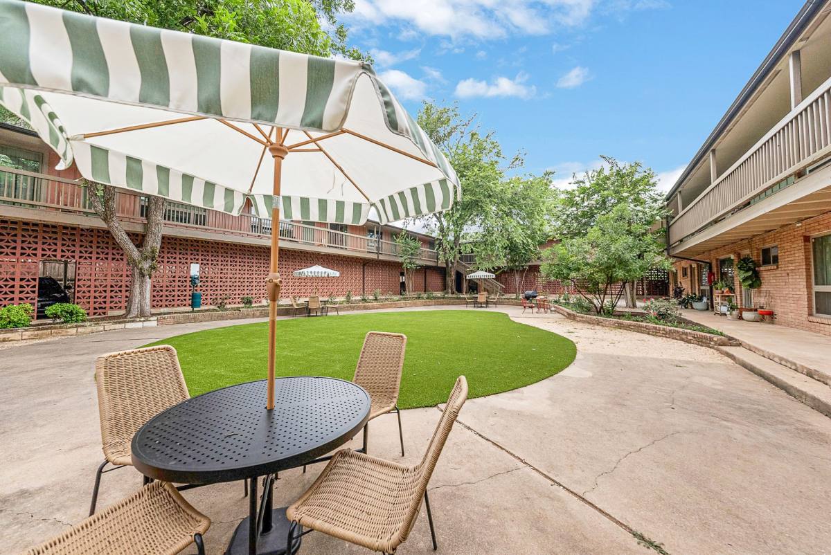 Apartment for rent at 1401 Enfield Rd, Austin, TX 78703