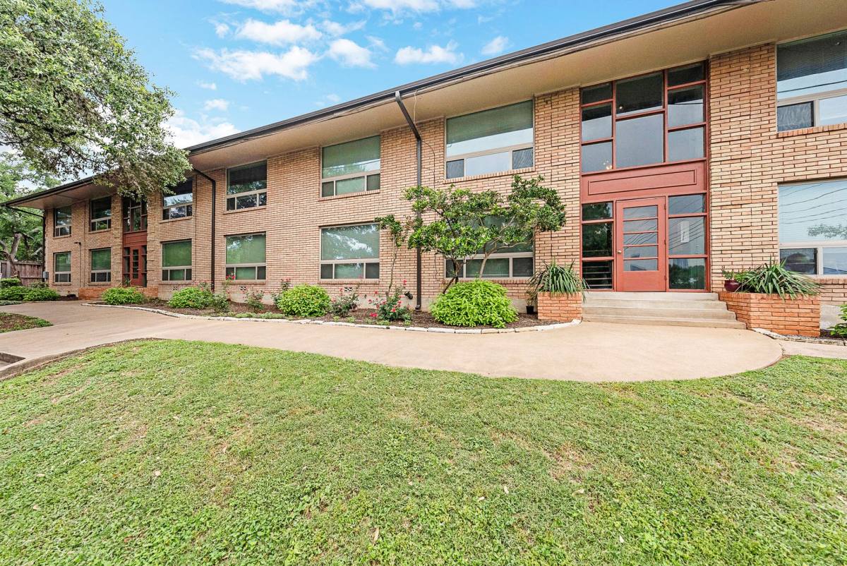 Apartment for rent at 1401 Enfield Rd, Austin, TX 78703
