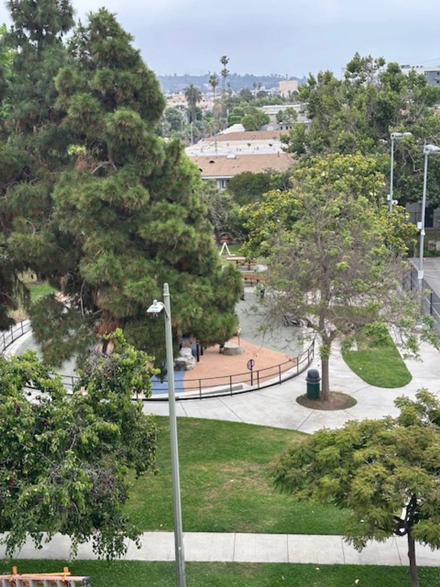 Apartment for rent at 10323 Woodbine St, Los Angeles, CA 90034