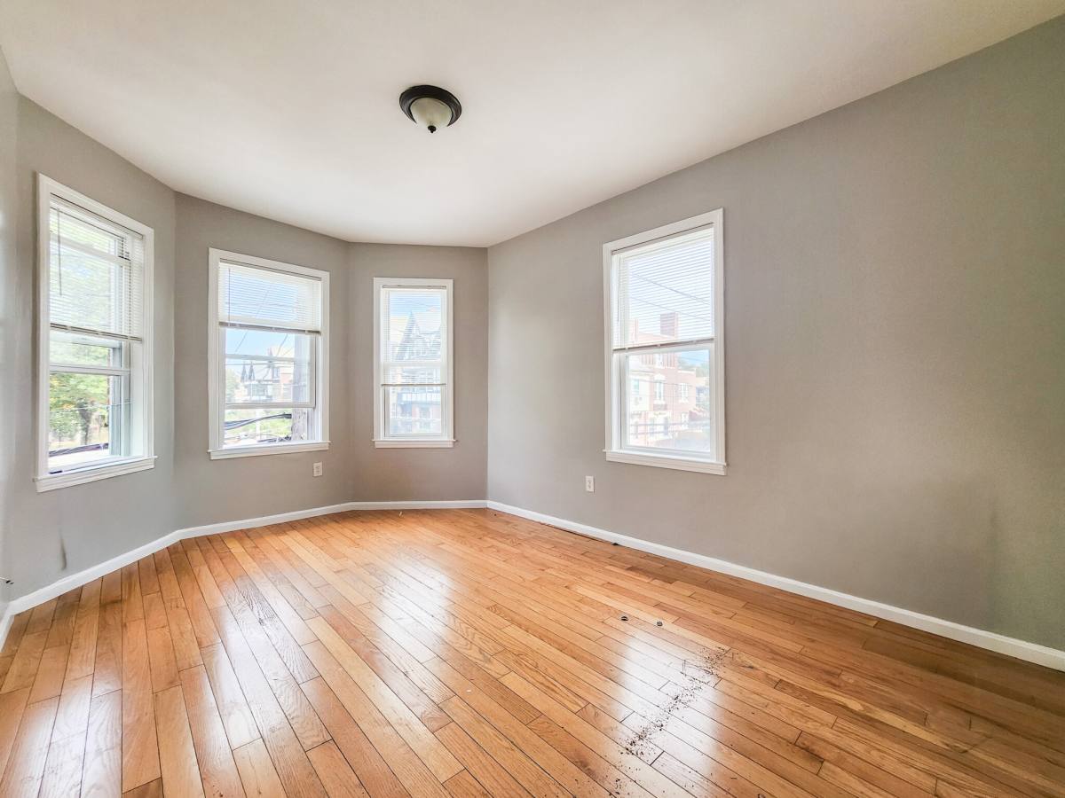 Apartment for rent at 117 Townsend St #2, Dorchester, MA 02121