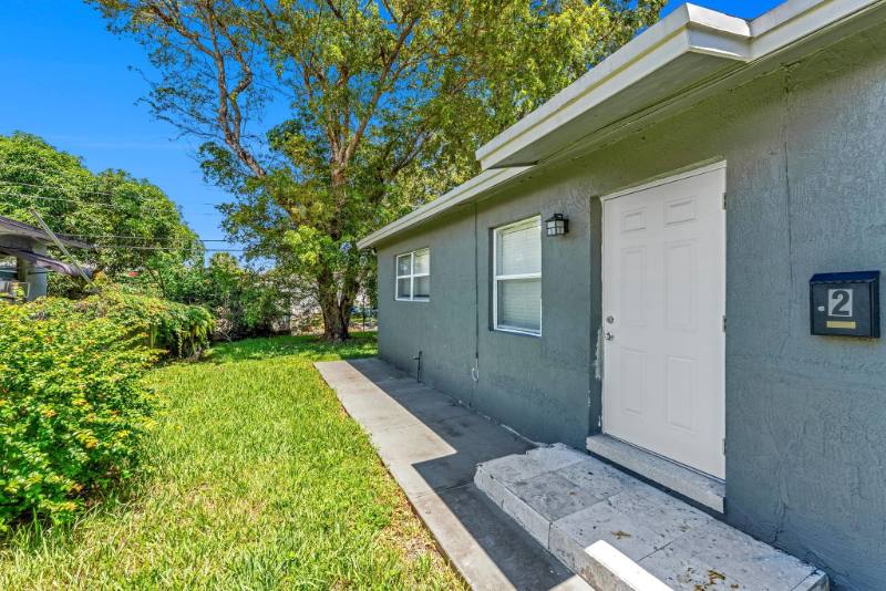 House for rent at 746 SW 4th St #2, Dania, FL 33004
