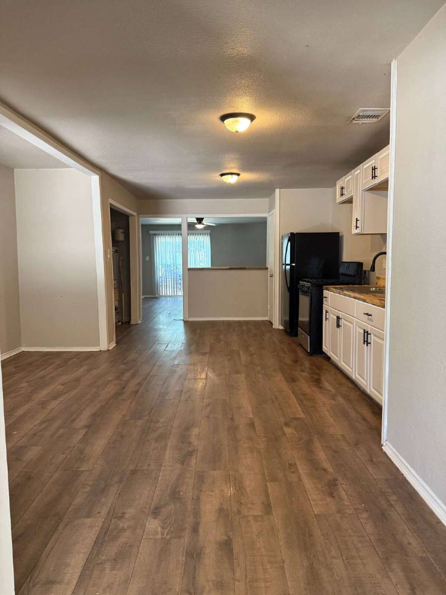 Townhouse for rent at 335 Monticello Court #1, San Antonio, TX 78223